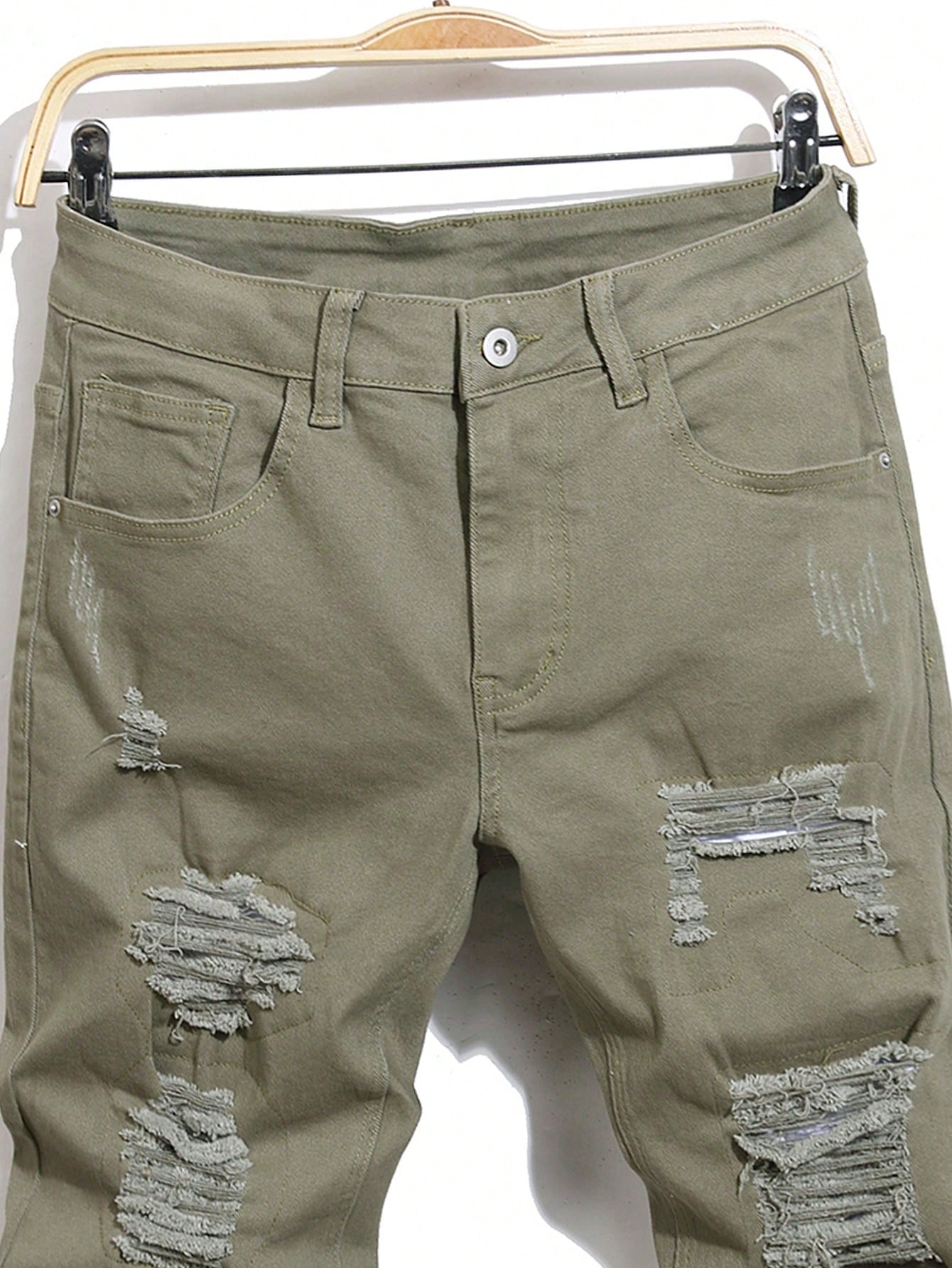 Men’s Distressed Jeans with Details – Dallas Jeans